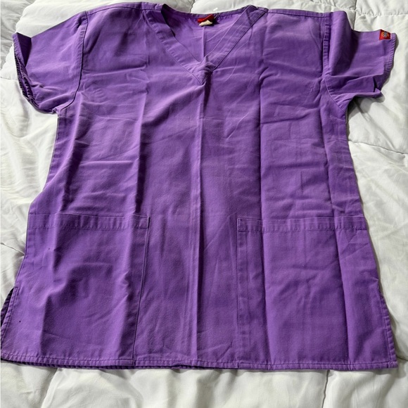 Scrub set - Picture 2 of 11